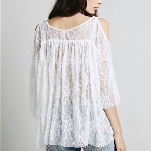 Free People Lost In Austin Lace Cold Shoulder blouse - Picture 2 of 4